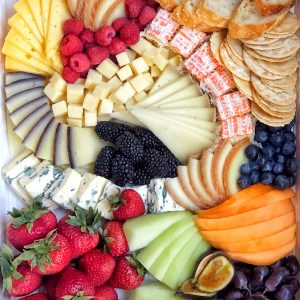 Mangia cheese and fruit