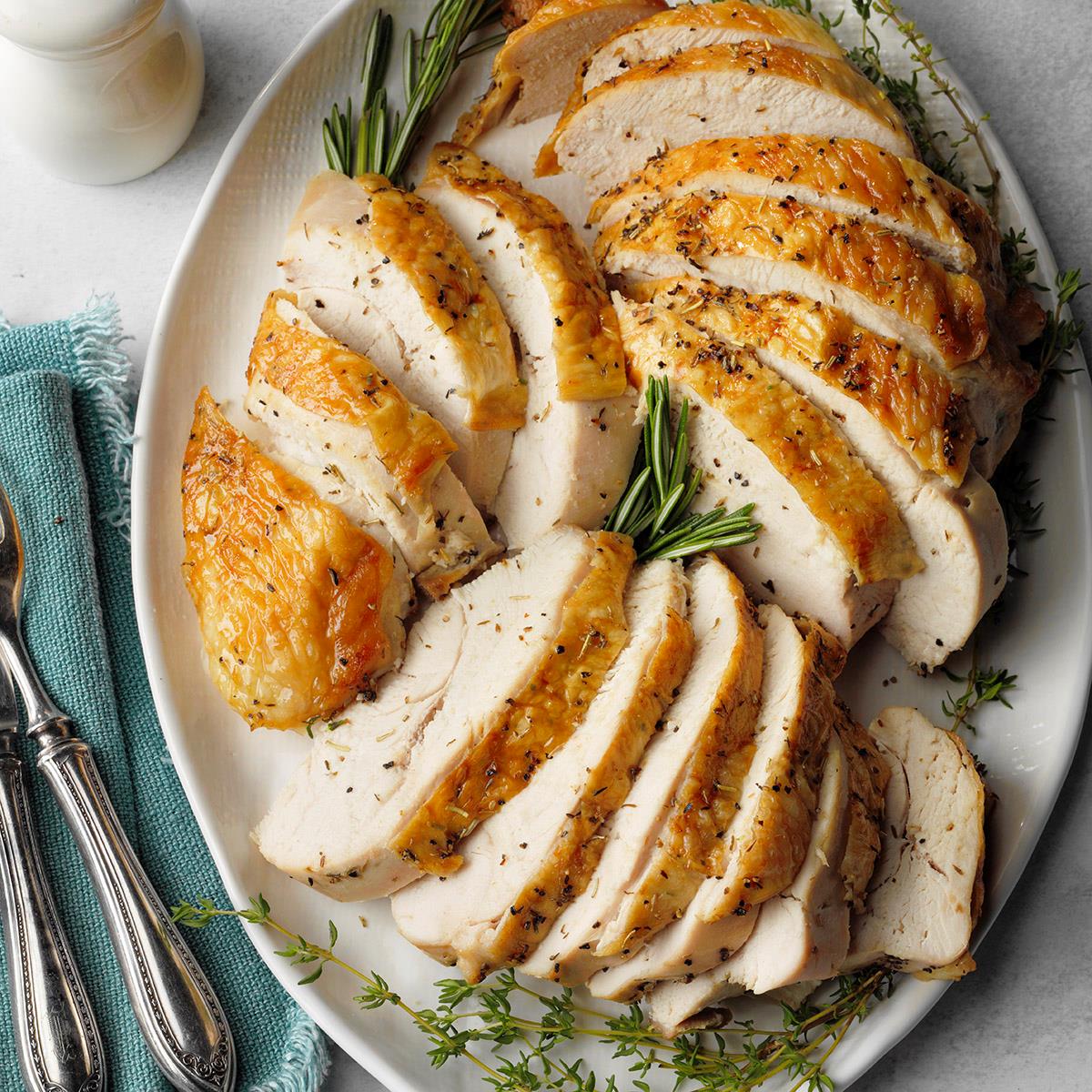 Herbed Roast Turkey Breast EXPS DIYD19 33347 E09 10 10b