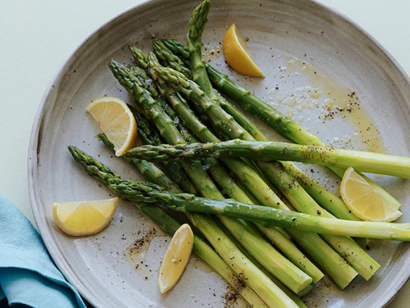 steamed asparagus