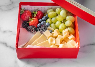 Snack Box Cheese and Fruit