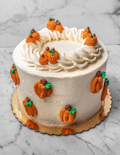 Mangia57 ThanksgivingCakecaramelapplecake