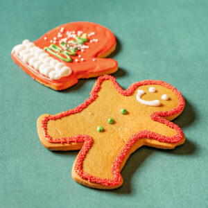 Gingerbread man or Christmas mitten